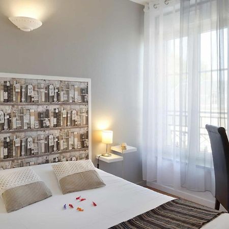 Logis - Hotel Restaurant L'Ecu De France Malesherbes Εξωτερικό φωτογραφία