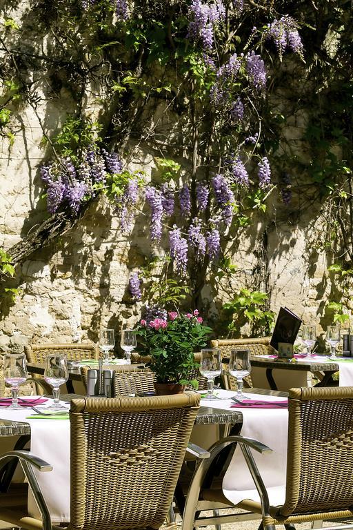 Logis - Hotel Restaurant L'Ecu De France Malesherbes Εξωτερικό φωτογραφία